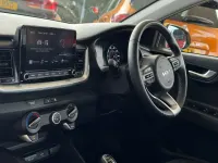 Used Kia Stonic 2023 Yellow SUV