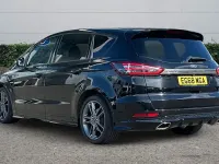 Usado Ford S-MAX ST-Line 190 HP (139 kW) 2019 Preto Monovolume