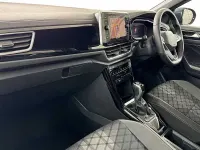 Used VW T-Roc R-line 150 HP (110 kW) 2025 Blue SUV