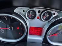 Used Ford Focus Zetec 2010 Blue Hatchback