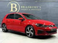 Used VW Golf VII GTI 230 HP (169 kW) 2017 Red Hatchback
