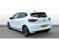 Used Renault Clio V Iconic 101 HP (74 kW) 2020 White Hatchback