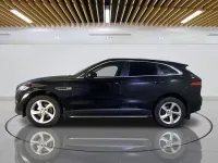Używany Jaguar F-Pace Prestige 180 KM (132 kW) 2018 Czarny SUV
