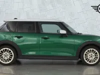 Used Mini Cooper Exclusive 150 kW (204 HP) 2025 British racing green iv Hatchback