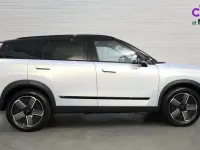 Used Jaecoo 7 147 HP (108 kW) 2025 Two tone pearl  pearl silver/black SUV