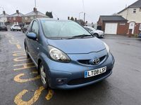 Used Toyota Aygo 67 HP (49 kW) 2008 Blue Hatchback