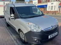 Used Vauxhall Combo 105 HP (77 kW) 2018 Silver MPV