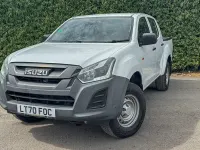 Used Isuzu D-Max 165 HP (121 kW) 2020 White Cabriolet