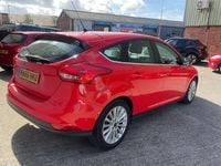 Used Ford Focus Titanium X 120 HP (88 kW) 2017 Red Hatchback