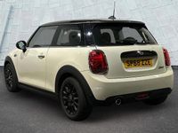 Used Mini Cooper Hatch 136 HP (100 kW) 2018 White Hatchback