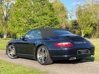 Begagnad Porsche 911 355 HK (261 kW) 2007 Blå Cab