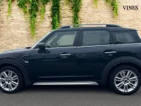 Used Mini Cooper Countryman Exclusive 134 HP (98 kW) 2021 Black SUV