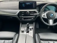 Usado BMW 530e M Sport 288 HP (211 kW) 2022 Cinzento Carrinha