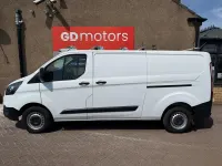 Used Ford Transit Custom 105 HP (77 kW) 2018 White Van