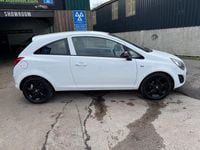 Used Vauxhall Corsa 2014 White Hatchback