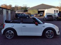 Begagnad Mini Cooper Cabriolet 231 HK (169 kW) 2016 Vit Cab