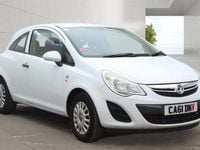 Used Vauxhall Corsa S 65 HP (47 kW) 2012 White Hatchback