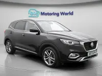Usado MG HS 2023 Preto SUV