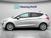Second-hand Ford Fiesta Titanium 95 CP (69 kW) 2020 Argintiu Hatchback