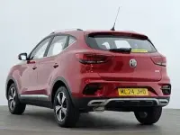 Używany MG ZS Excite 106 KM (77 kW) 2024 Czerwony SUV