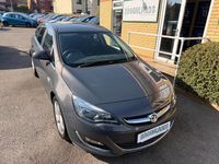 Usado Vauxhall Astra SRi 2015 Gris Familiar