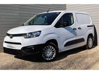 Used Toyota Proace 120 HP (88 kW) 2022 White MPV