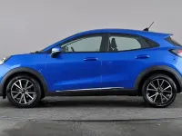 Käytetty Ford Puma Titanium 125 HP (91 kW) 2023 Sininen Katumaasturi