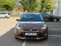 Second-hand Ford Focus Zetec 125 CP (91 kW) 2013 Maro Hatchback