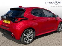 Usata Toyota Yaris Hybrid 114 CV (83 kW) 2023 Rosso