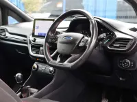 Used Ford Fiesta ST-Line 95 HP (69 kW) 2021 Agate black (premium paint) Hatchback