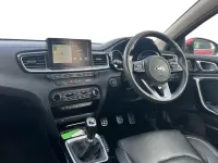 Used Kia Ceed First Edition 140 HP (102 kW) 2019 Red Hatchback