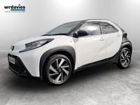Used Toyota Aygo X 72 HP (52 kW) 2024 White SUV