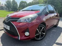 Used Toyota Yaris Design 111 HP (81 kW) 2017 Red/black Hatchback