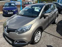 Used Renault Captur Dynamique 90 HP (66 kW) 2013 Beige SUV