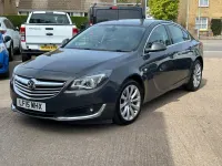 Begagnad Vauxhall Insignia Elite 163 HK (119 kW) 2015 Grå Halvkombi