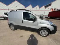 Usado Fiat Fiorino 80 HP (58 kW) 2019 Prateado Monovolume