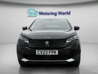 Second-hand Peugeot 5008 GT 131 CP (96 kW) 2022 Negru SUV