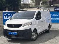 Używany Peugeot Expert Premium 142 KM (104 kW) 2023 Biały Van