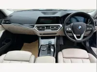 Used BMW 318 Sport Line 156 HP (114 kW) 2021 Blue Estate