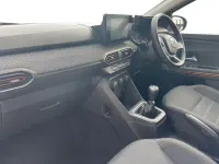 Used Dacia Sandero Comfort 91 HP (66 kW) 2021 White Hatchback