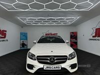 Używany Mercedes E350 AMG Line Premium Plus 258 KM (189 kW) 2017 Biały Sedan/Limuzyna