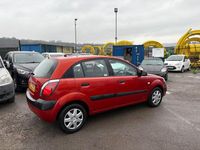 Used Kia Rio 2006 Red Hatchback