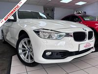 Usado BMW 330 Comfort Edition 255 CV (187 kW) 2019 Blanco Familiar