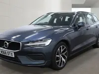 Used Volvo V60 Momentum 250 HP (183 kW) 2018 Blue Estate