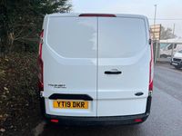 Used Ford Transit Custom 105 HP (77 kW) 2019 White Van