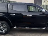 Usado Mitsubishi L200 Warrior 178 HP (130 kW) 2016 Preto Pickup