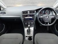 Used VW Golf VII SE 125 HP (91 kW) 2017 Grey Hatchback