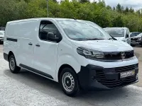 Nowe Vauxhall Vivaro 120 KM (88 kW) 2026 Biały Minivan