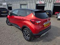 Second-hand Renault Captur Signature 90 CP (66 kW) 2016 Roșu SUV