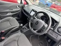 Used Renault Clio Iconic 2018 White Hatchback